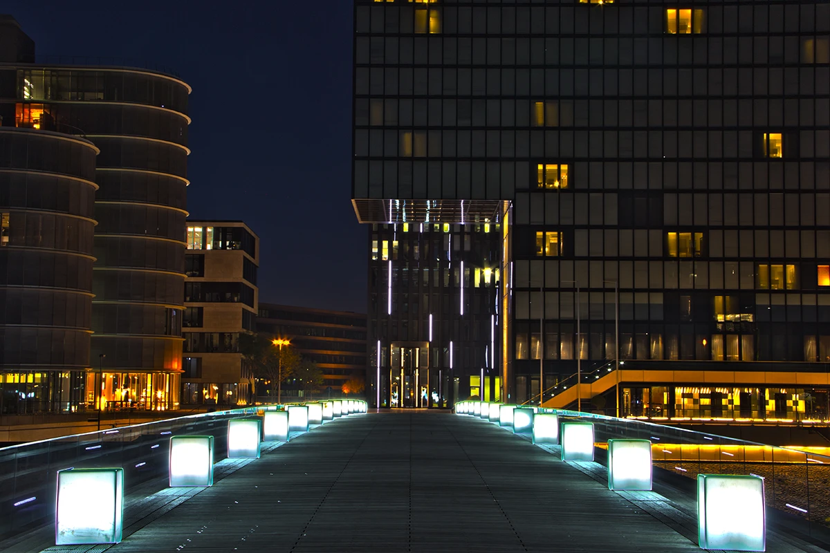 Düsseldorf - Brücke Medienhafen